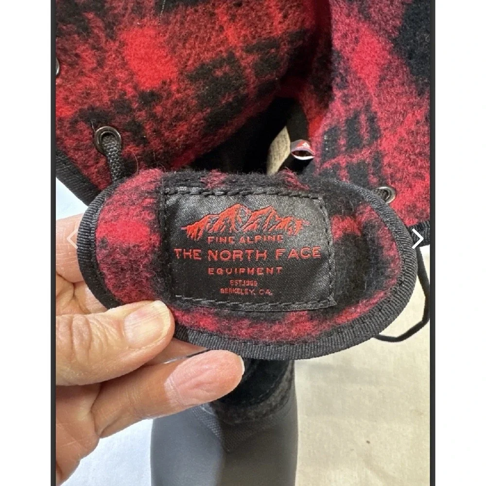 The North‎ Face Boots Womens 7 Insulated Winter Snow Boot